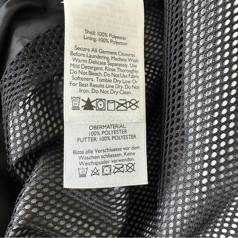 Eddie Bauer black‎ rain jacket